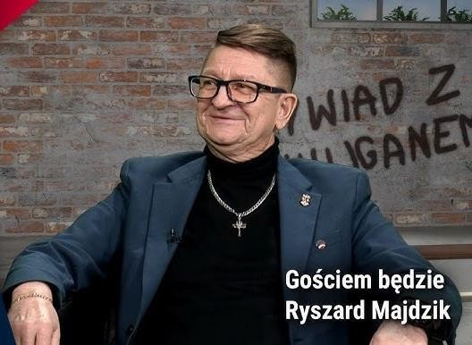 Ryszard Majdzik – zbliżenie na twarz, podkreślające jego determinację i doświadczenia jako działacza opozycyjnego.