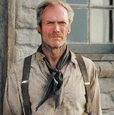 Clint Eastwood, rola filmowa, dynamiczne ujęcie, młodszy, symbol kina akcji, ikoniczna postać, wyrazista mimika, charyzma aktorska, historia kina.